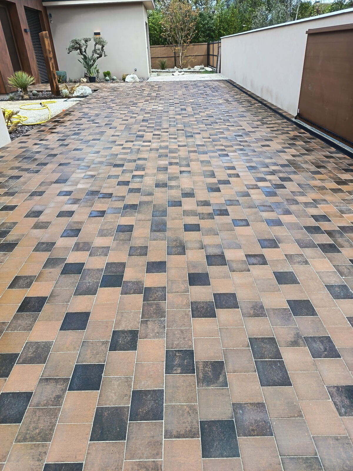 Aménagement en pavés béton alentours de Toulouse et sa région