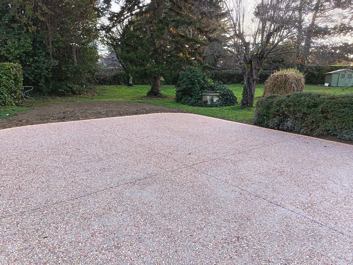 Aménagement en béton désactivé alentours de Toulouse et sa région